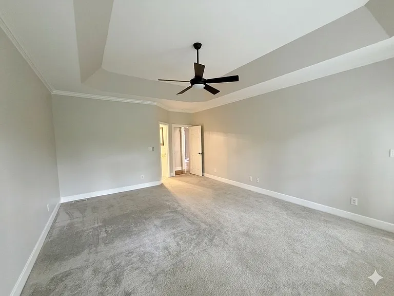 205 Tynemouth Dr — Photo 29