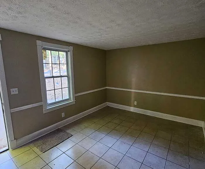 1176 Forest Vale Way #3 — Photo 3
