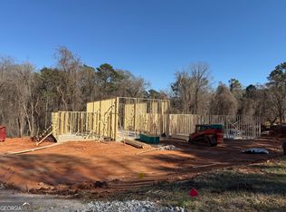 1000 Foxcroft Dr, Lagrange, GA 30240