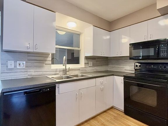 5th image of 5333 63rd St N