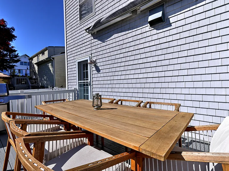 32 Grant St — Photo 14