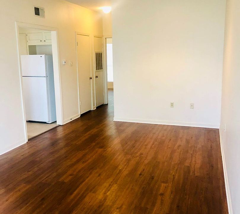 1st image of 5131 Nicholson Dr APT B15