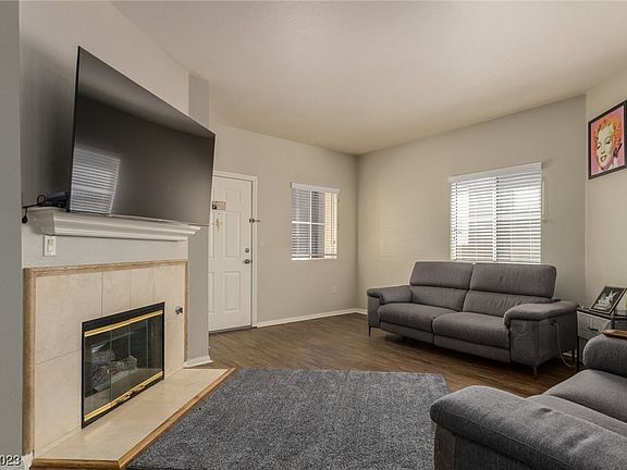3rd image of 5250 S Rainbow Blvd Unit 2117