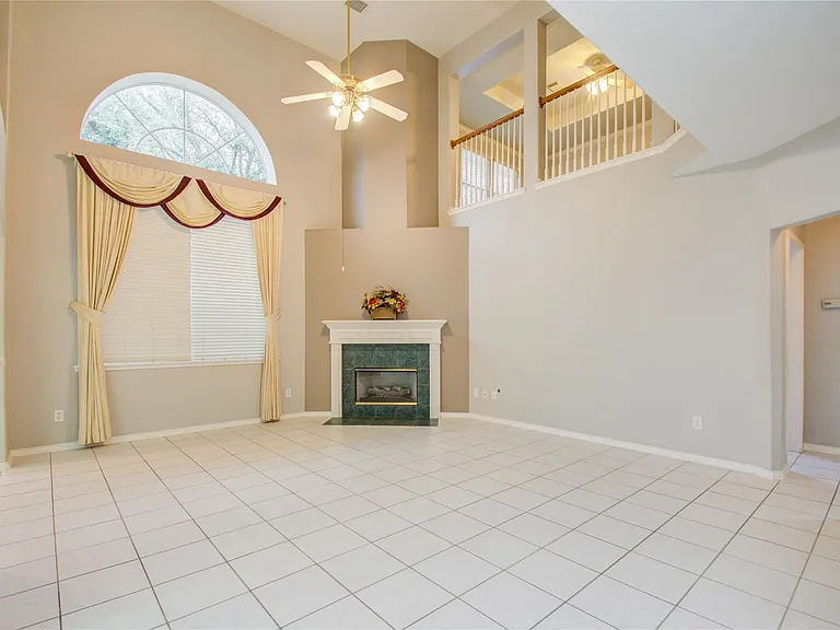 411 Green Stone Ct — Photo 7