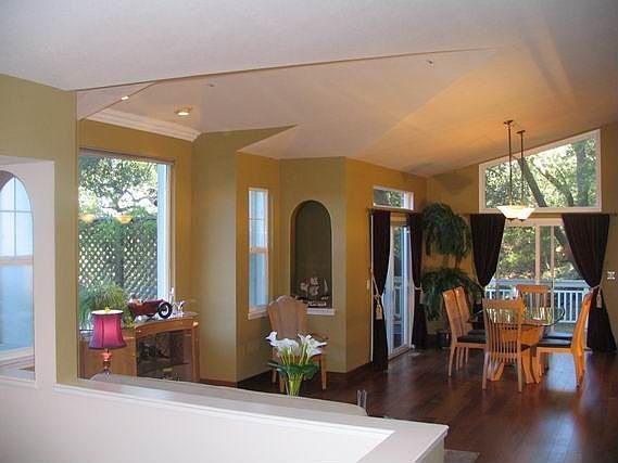 Formal dining