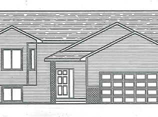 3874 S 17th St, Grand Forks, ND 58201