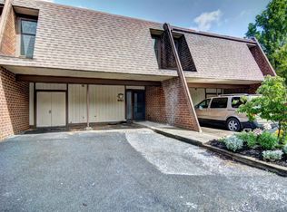 641 Cedar Ridge Ln, Mechanicsburg, PA 17055