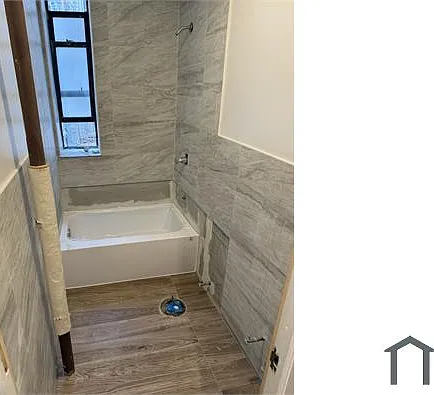 2408 Cambreleng Ave #11 — Photo 2
