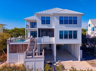 2112 Tarpon Ln, Eastpoint, FL 32328