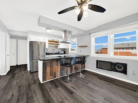 5th image of 8020 S Pulaski Rd #3W