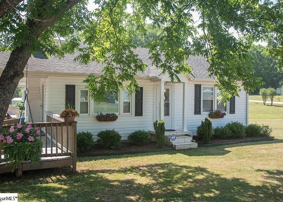 1st image of 223 Marshall Cir