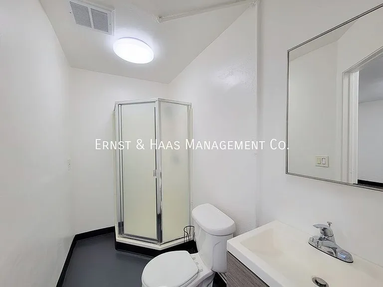 5540 Atlantic Ave — Photo 16