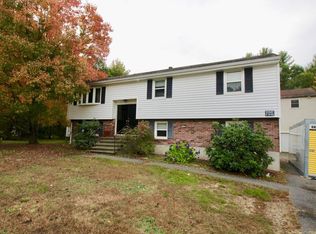 97 Pheasant Rd, Billerica, MA 01821