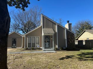 4133 Meadow Creek Rd, Memphis, TN 38141