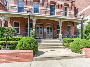 4113 Walnut St #10335235, Philadelphia, PA 19104