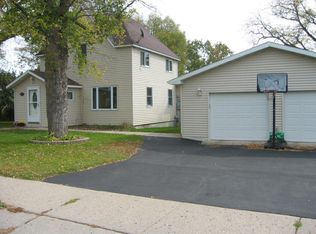 505 S Lake St, Frazee, MN 56544