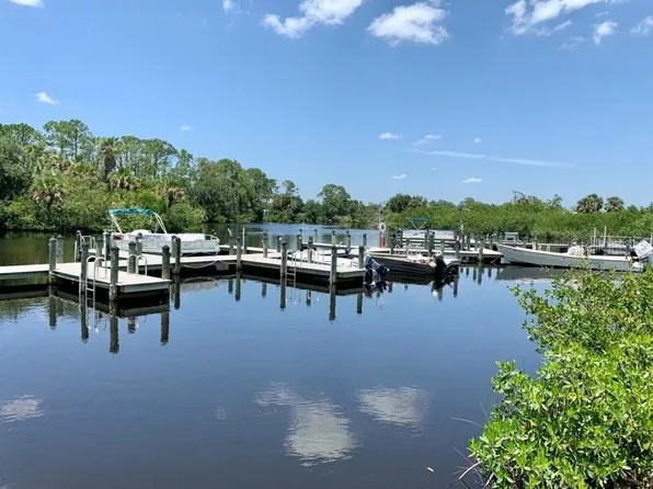 10 Nautical Dr #10, North Pt, FL 34287