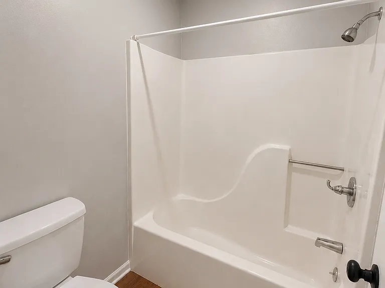 1170 Miller St #2 — Photo 9