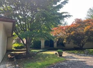 3853 Congress St, Fairfield, CT 06824