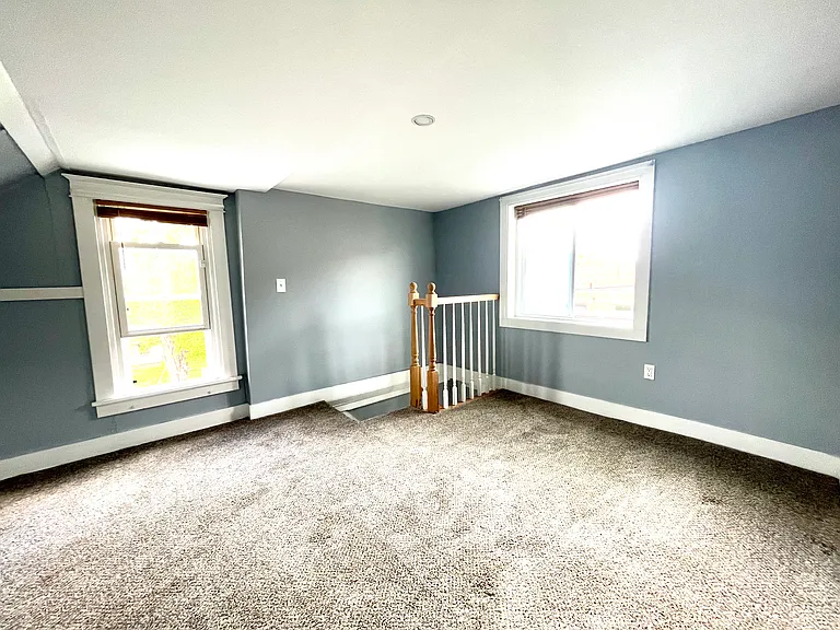 32 Wilmer Ave — Photo 15