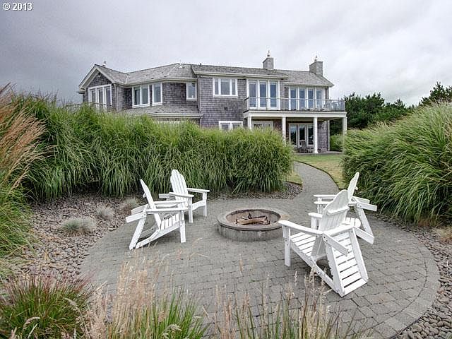 2nd image of 89171 Pinehurst Rd
