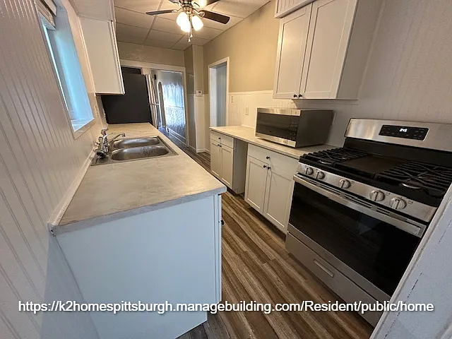 785 Franklin Ave — Photo 9