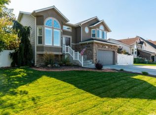 62 Bonanza Rd, Farmington, UT 84025