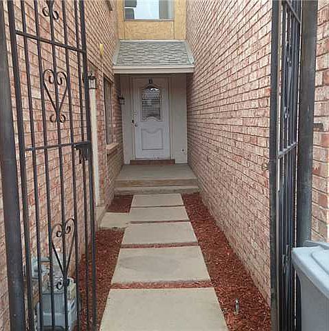 1st image of 2005 Bobby Jones Dr APT B