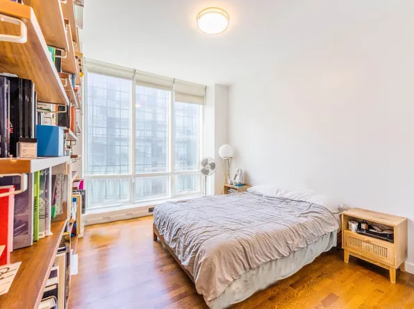 27-17 42nd Road image 17 of 43