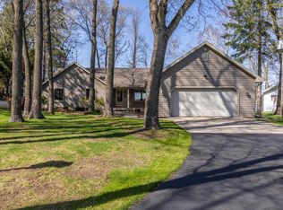 W271 County Road Vv, Gillett, WI 54124