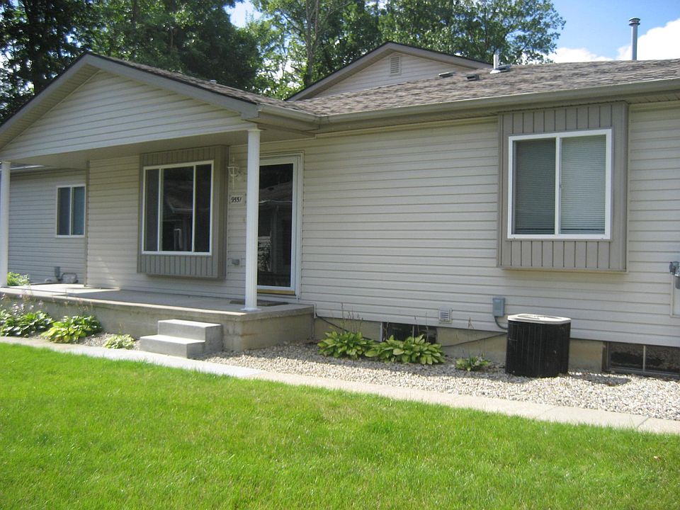 Grand Blanc Condo