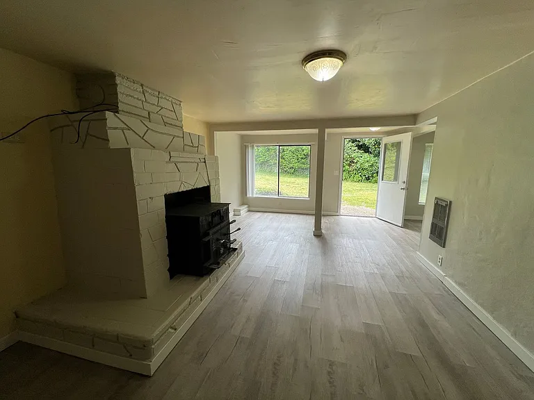 289 N Wall St — Photo 4