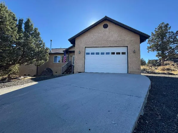 14514 Mountain Wood Dr, Weed, CA 96094