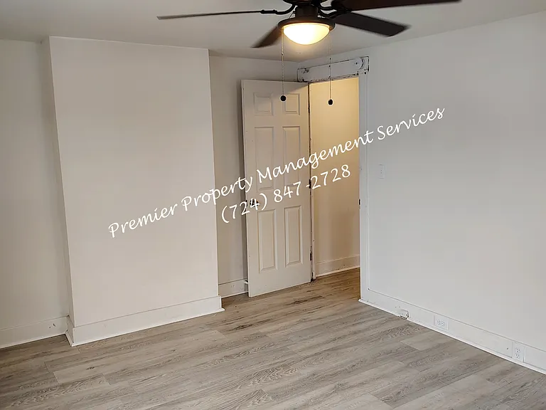 200-202 Jarvis St #200 — Photo 11
