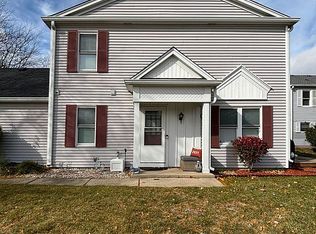 2531 Prairieview Ln S, Aurora, IL 60502