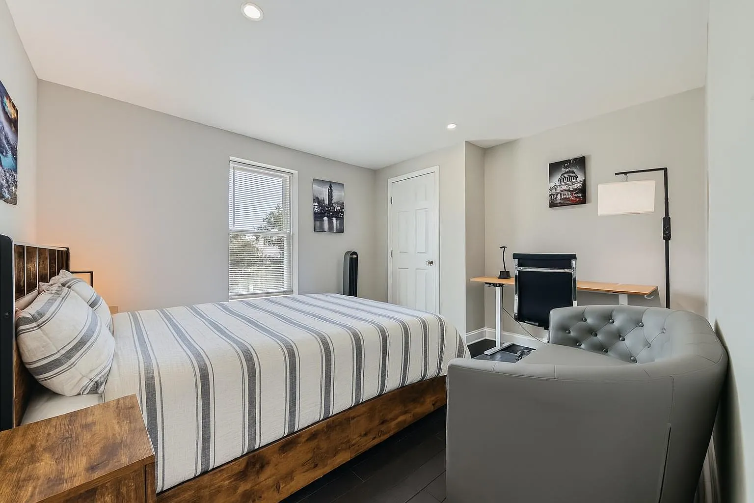 4 bed, 2.0 bath, 1900 sqft, $1,027 — Photo 1