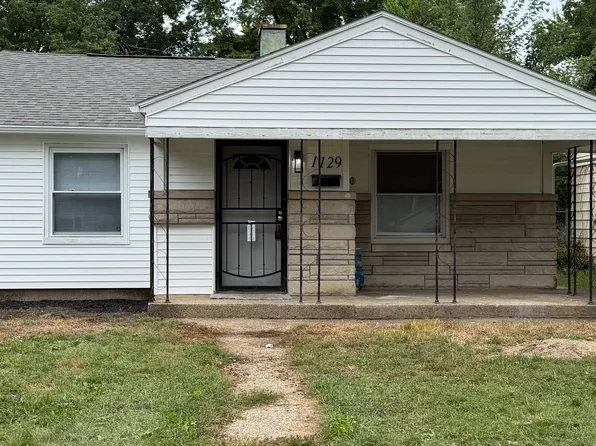 1129 Roosevelt St, South Bend, IN 46616