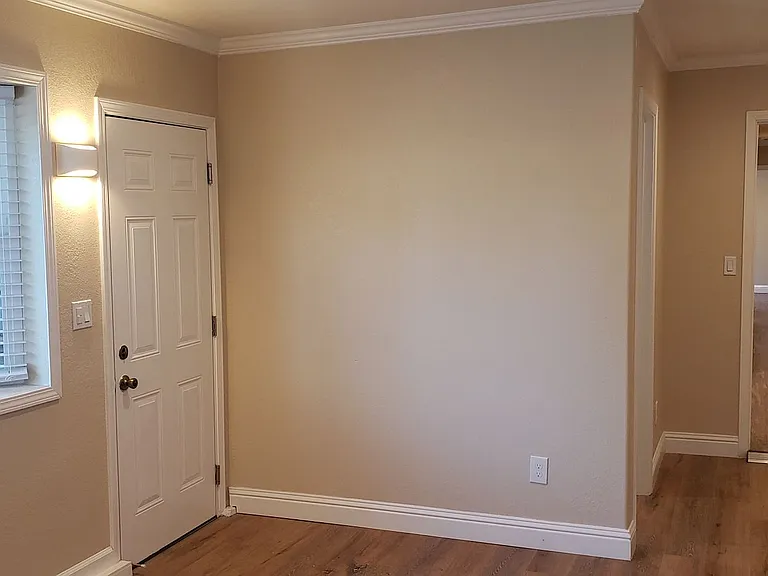 All Single Story Apartment Community — Photo 54