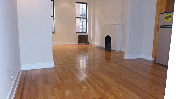 Rented by Immac Realty | media 19