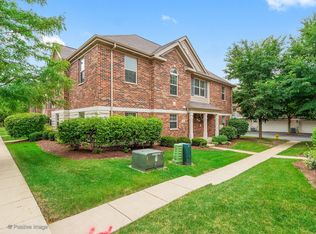 27W716 N Meadowview Dr, Winfield, IL 60190