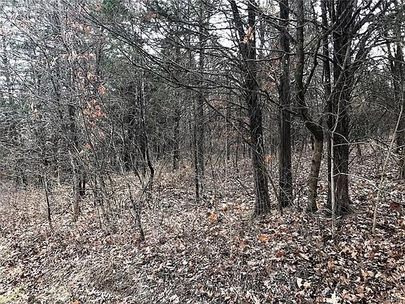Build your own home in a private community with 4 lakes, beach, campground and more!