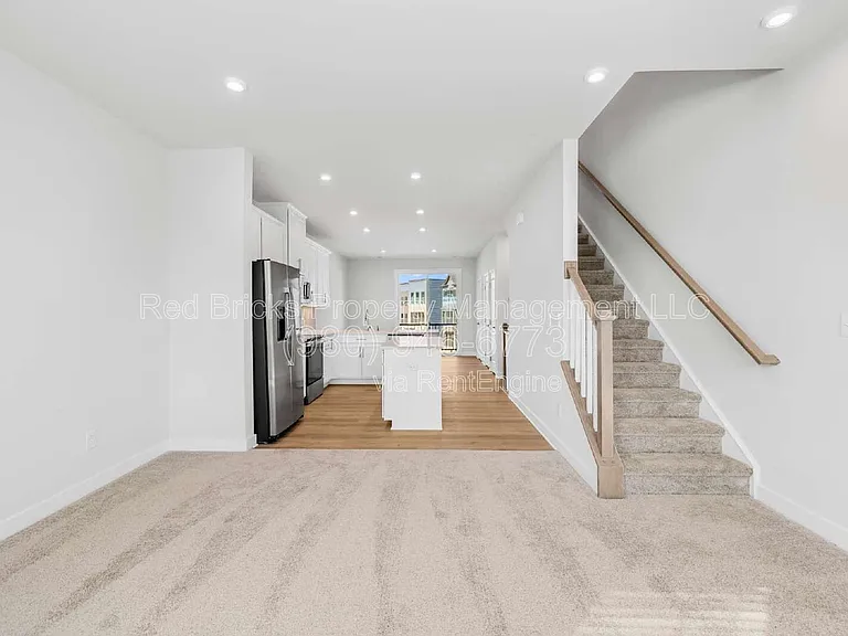 2833 Statesville Ave — Photo 16