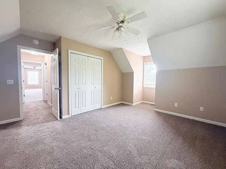 1301 Fisk Rd — Photo 34