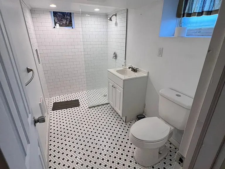 236 Oak Ter #BASEMENT — Photo 8
