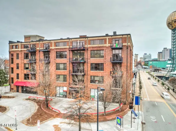 1060 Worlds Fair Park Dr Unit 207, Knoxville, TN 37916