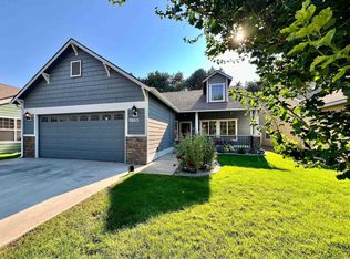 7803 W 20th Ave, Kennewick, WA 99338