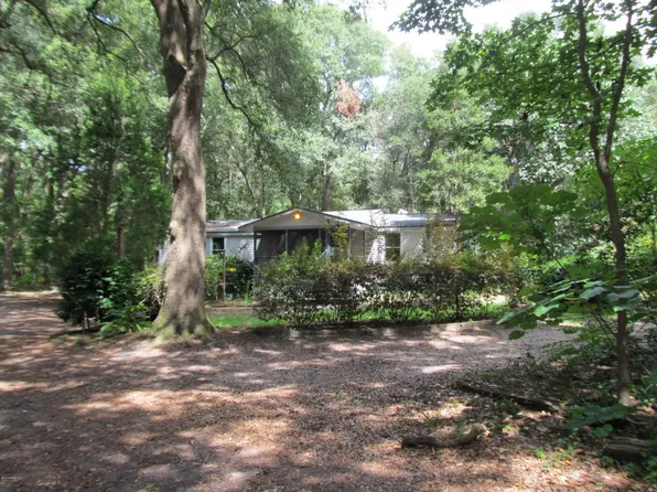 5 Laurel Ln, Hilton Head Island, SC 29928