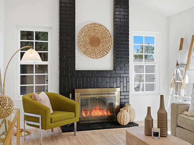 1735 Chesterton Cir — Photo 8