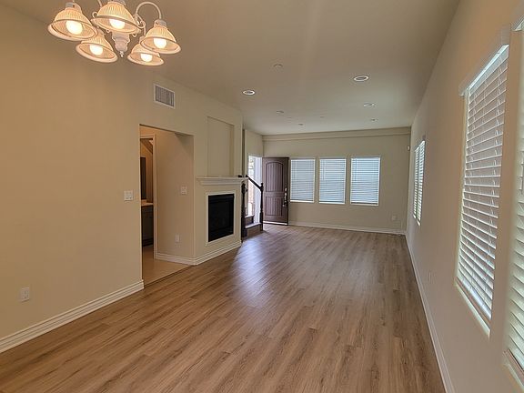 Living Room & Dinning Room