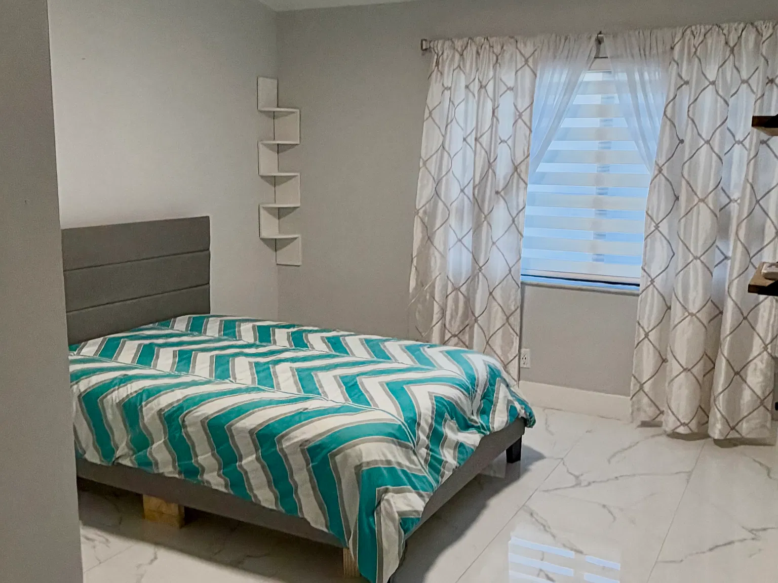 NW 10th St, Fort Lauderdale — Photo 1